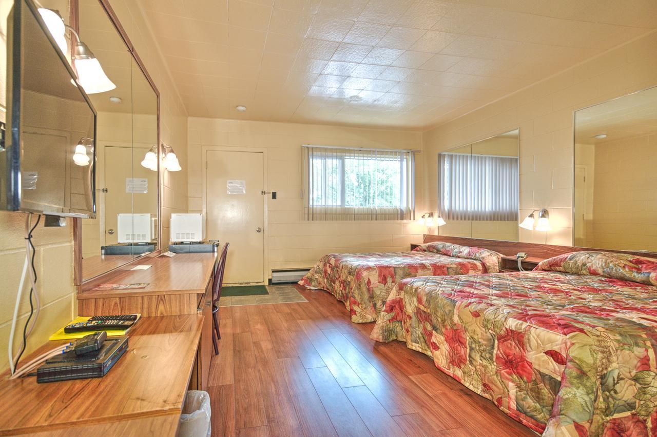 R-100 Motel 2*